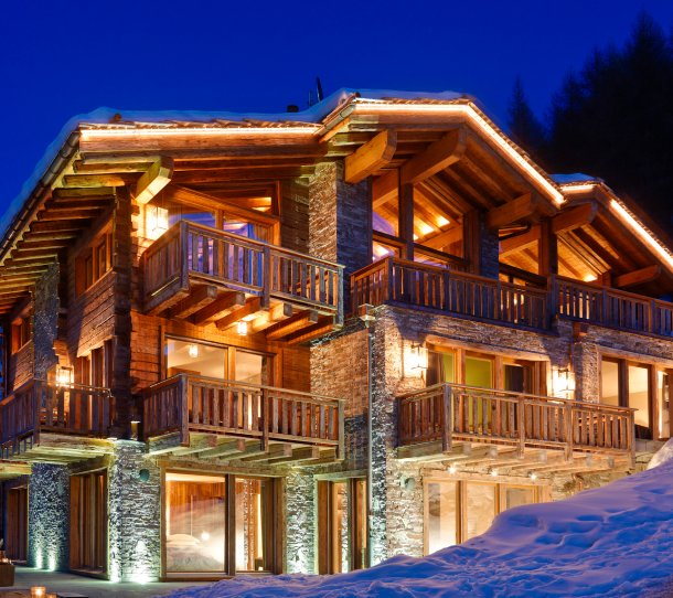 Luxury chalets <br> rentals